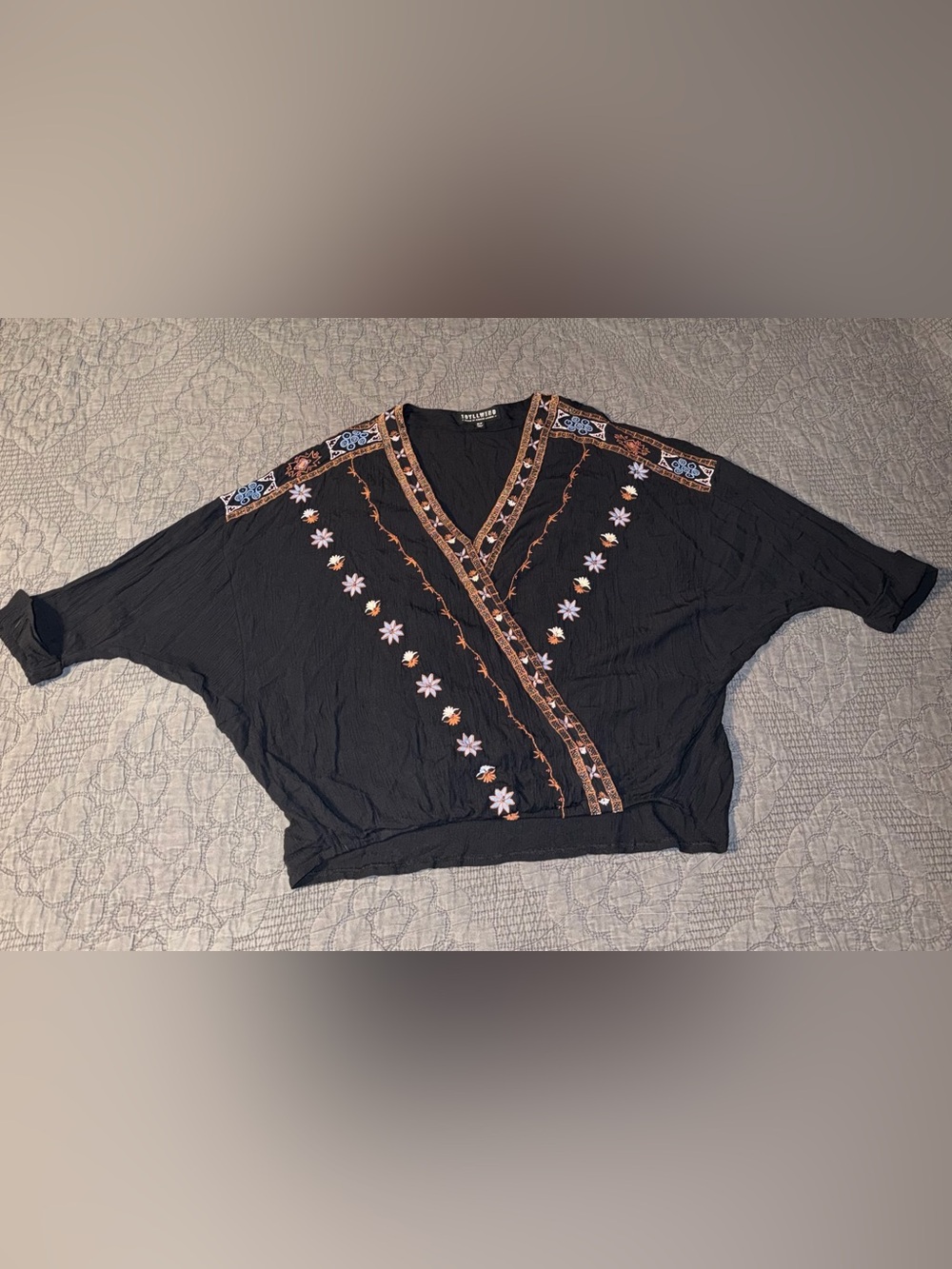 Idyllwind Crescent Moon Embroidered Blouse-Black Women’s Size-S